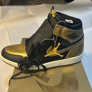 Nike Air Jordan High Black and Gold Sneakers